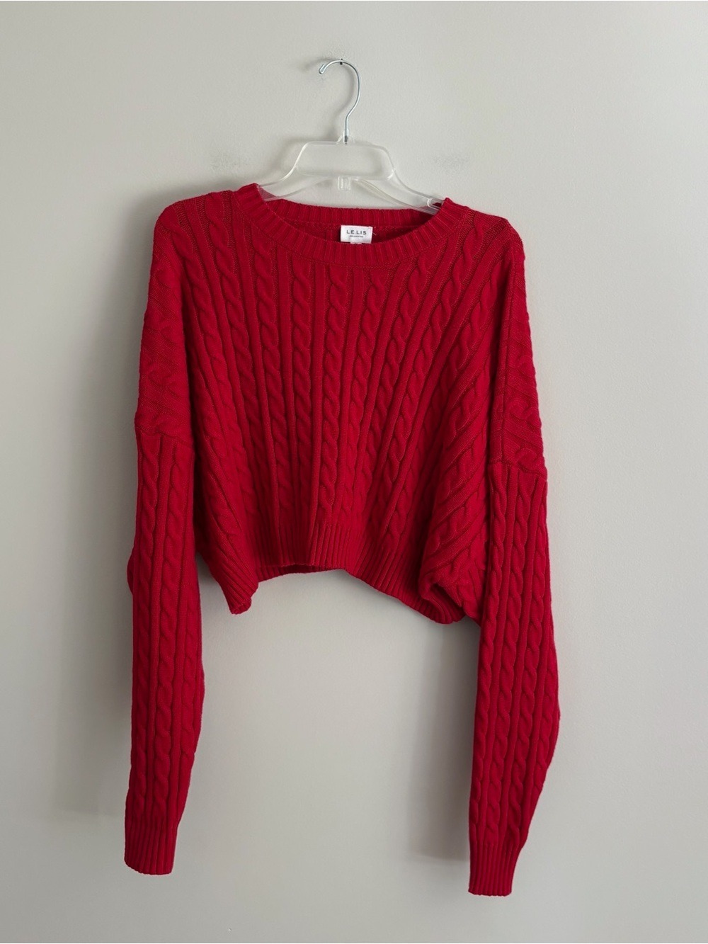 Le Lis Red Cable-Knit Cropped Crewneck Sweater Size M